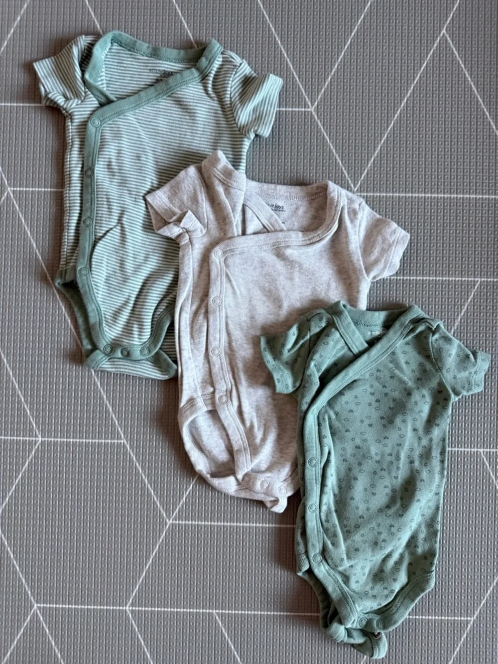 Simple Joys|Baby boy or gender neutral Cotton Kimono Onesie Bodysuit SET,neutral - Picture 9 of 9